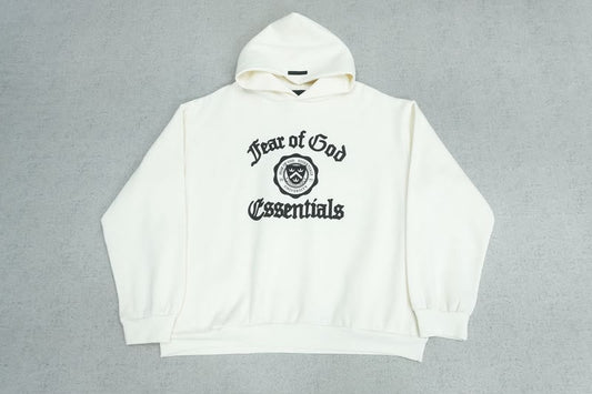 ESSENTIALS 004